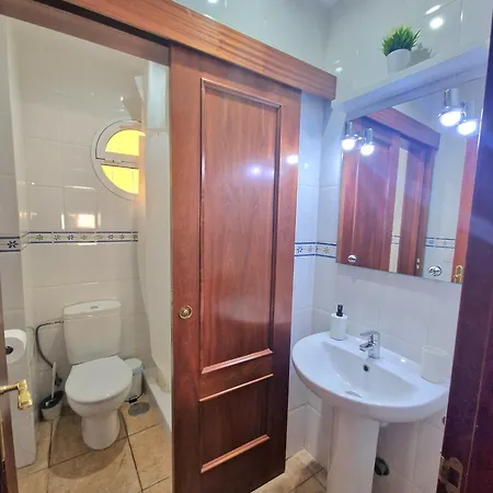 Apartamento Spacious Independent Next The Airport - Sea *