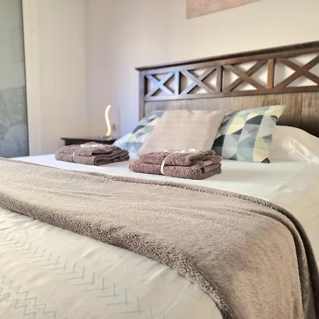Apartamento Spacious Independent Next The Airport - Sea
