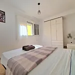 Spacious Independent Next The Airport - Sea San Isidro (Tenerife)
