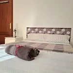 Apartamento Spacious Independent Next The Airport - Sea *