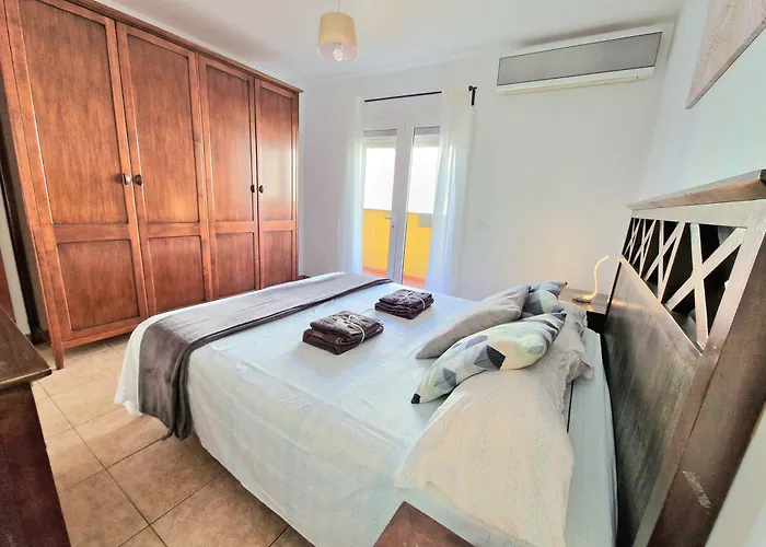 Spacious Independent Next The Airport - Sea * San Isidro (Tenerife)