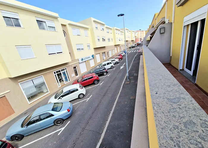 Apartamento Spacious Independent Next The Airport - Sea
